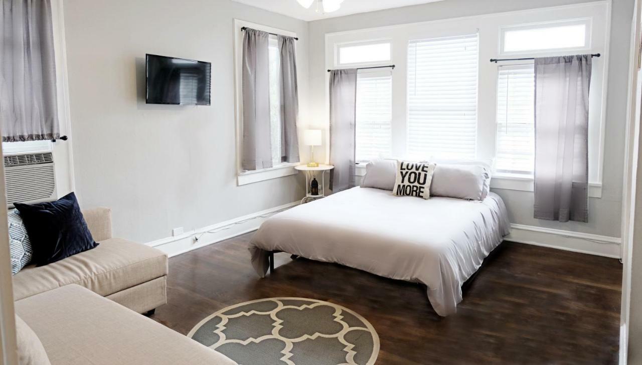 Local Hotspot • Lower Greenville Studio Flat Dallas Extérieur photo